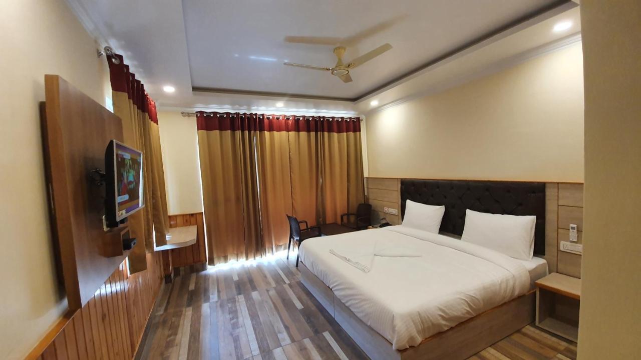 Nomadic Inn Dharamshala Exterior photo