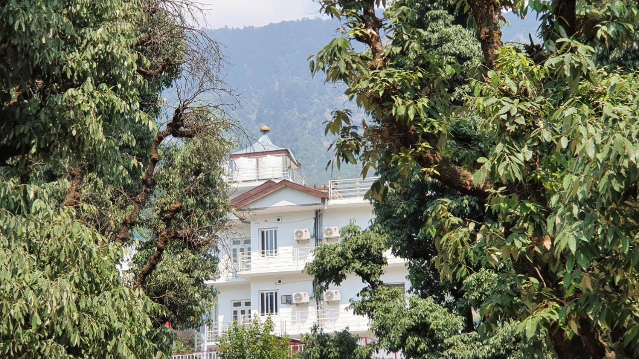 Nomadic Inn Dharamshala Exterior photo