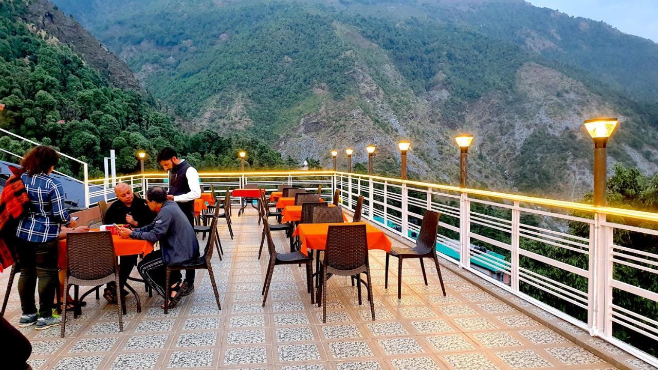 Nomadic Inn Dharamshala Exterior photo